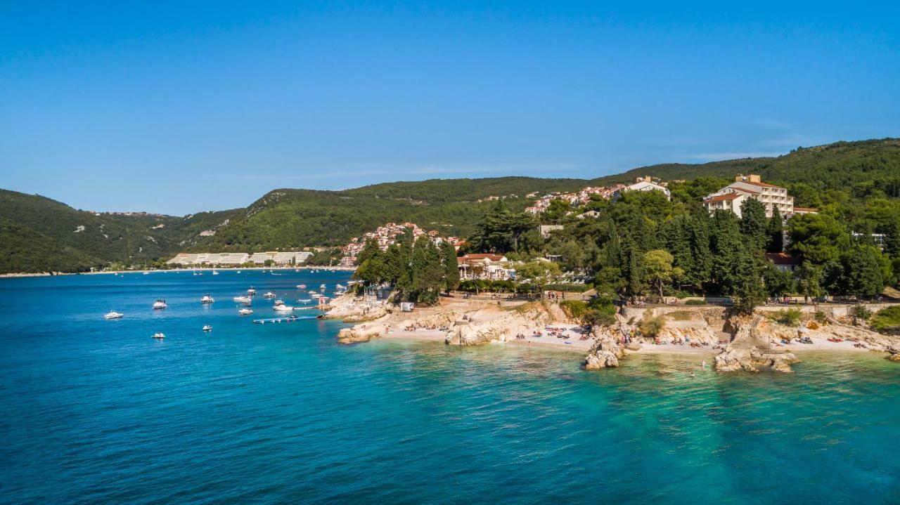 Miramar Sunny Hotel By Valamar Rabac Exterior foto