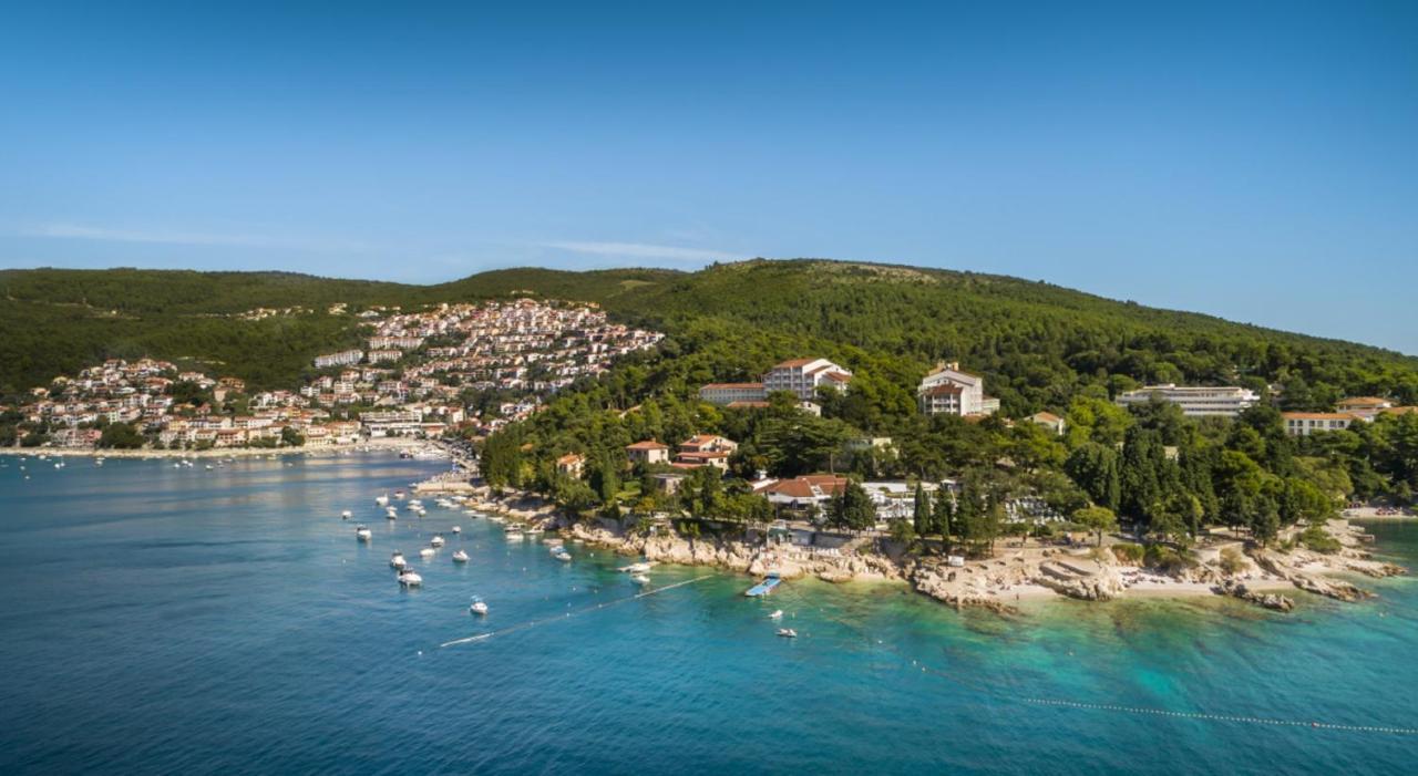 Miramar Sunny Hotel By Valamar Rabac Exterior foto