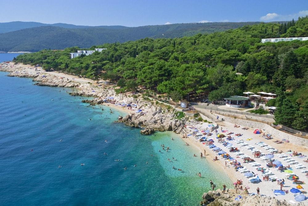 Miramar Sunny Hotel By Valamar Rabac Exterior foto